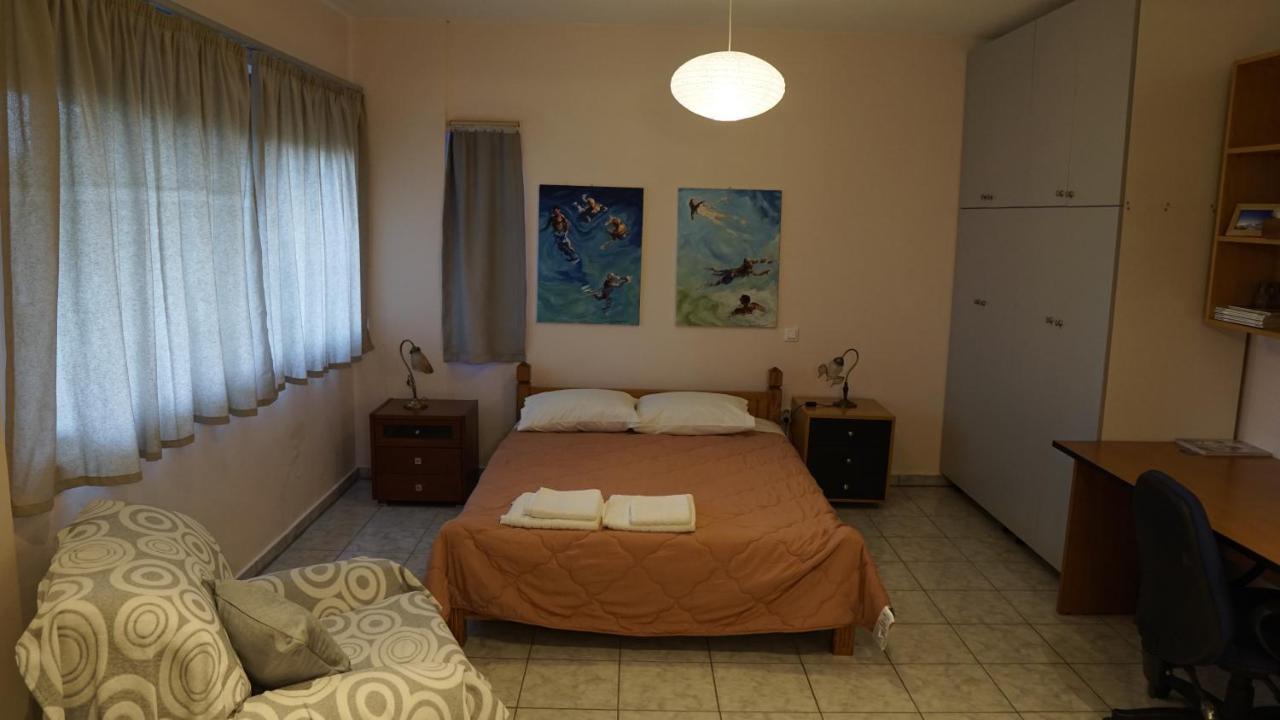 Romanos Patras Studio 외부 사진