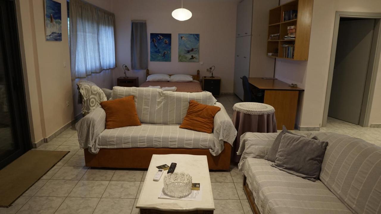 Romanos Patras Studio 외부 사진